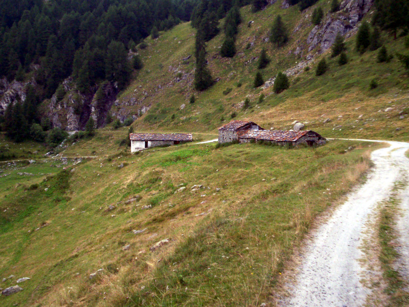 Lago e bivacco Tzan (o Cian)